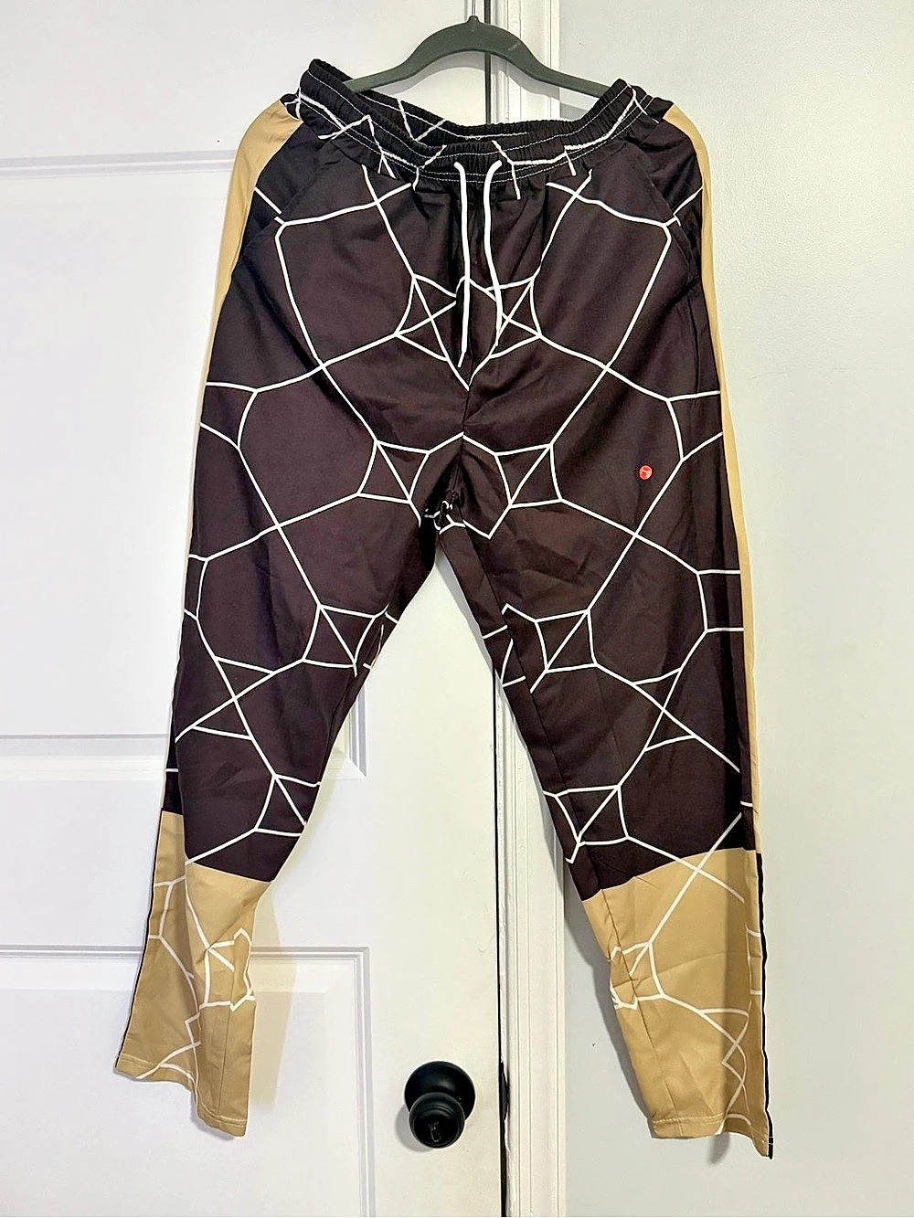 Men's Black & Tan Geometric Pants